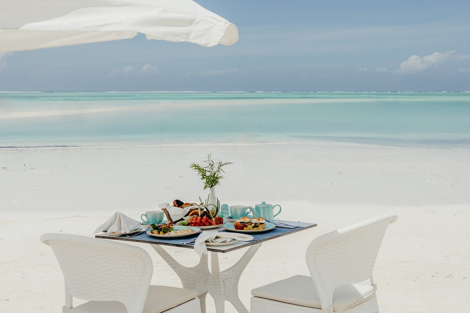 Lux Marijani beach dining_1